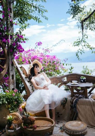 女同桌用手揉我的jiji_720高清在线